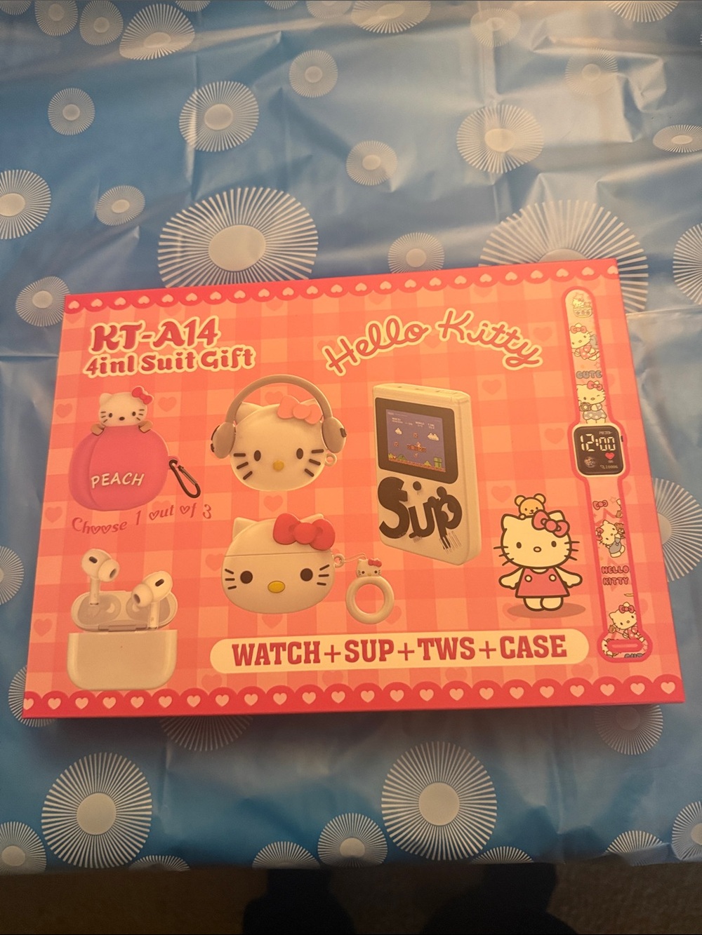 Hello Kitty Pink 4-in-1 Accessory Set brand new and never be used